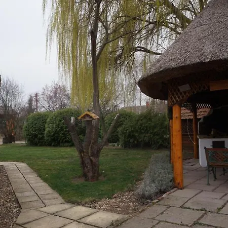 Szoloszem Farm Tiszaszolos