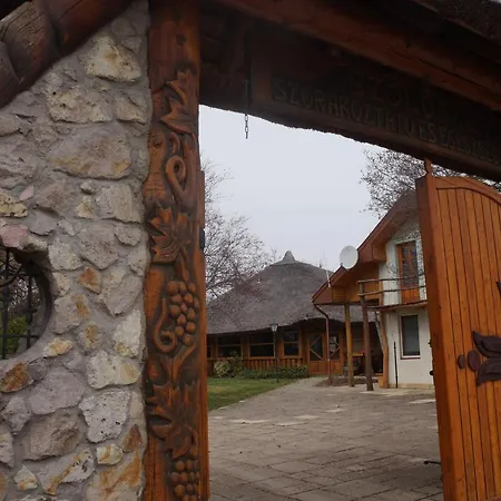 Ośrodek wypoczynkowy Szoloszem Farm