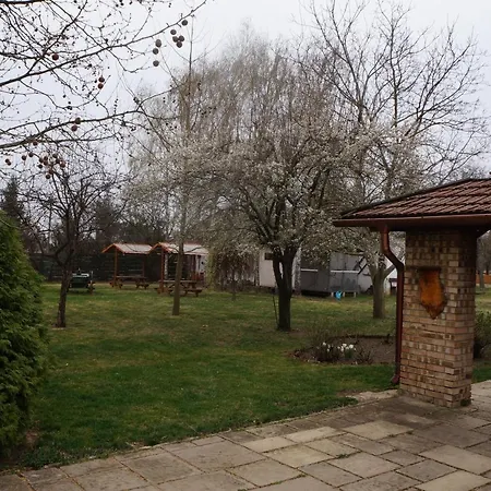 Szoloszem Farm *