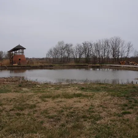 Ośrodek wypoczynkowy Szoloszem Farm *