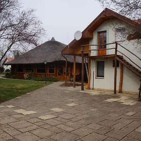 Szoloszem Farm Tiszaszolos